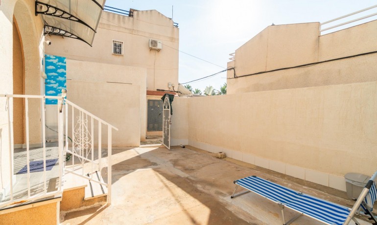 Herverkoop - Appartement / Flat -
Torrevieja* - Los balcones