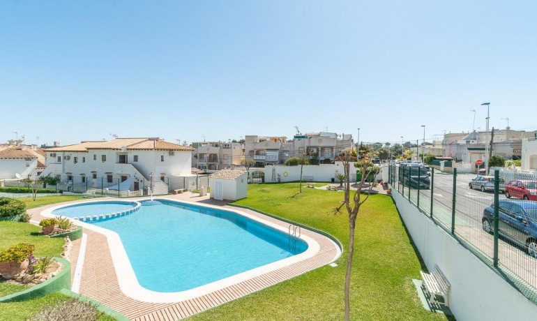 Herverkoop - Appartement / Flat -
Torrevieja* - Los balcones