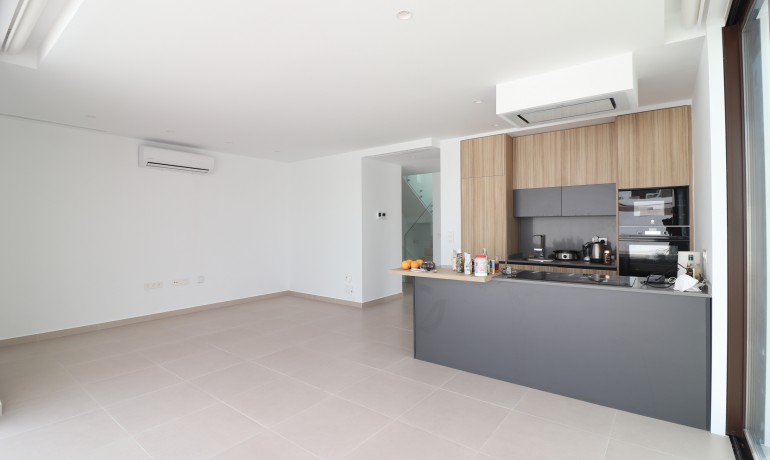 Herverkoop - Villa -
Benijofar* - Benijofar - Village