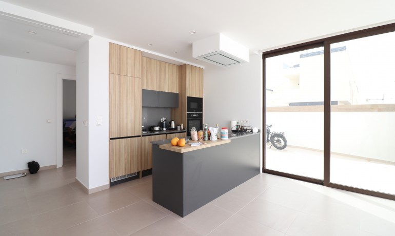 Herverkoop - Villa -
Benijofar* - Benijofar - Village