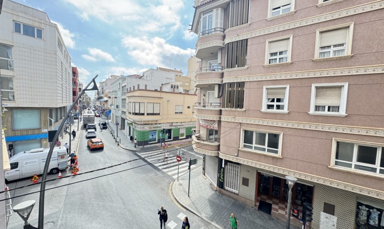 Sale - Apartment / Flat -
Torrevieja* - Torrevieja