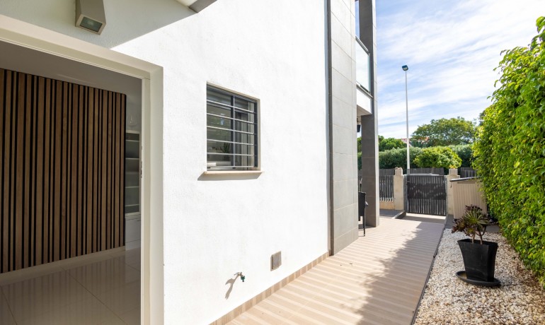 Herverkoop - Appartement / Flat -
Torrevieja* - Punta Prima