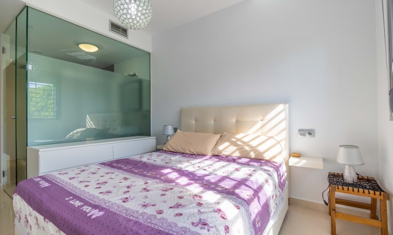 Herverkoop - Appartement / Flat -
Torrevieja* - Punta Prima