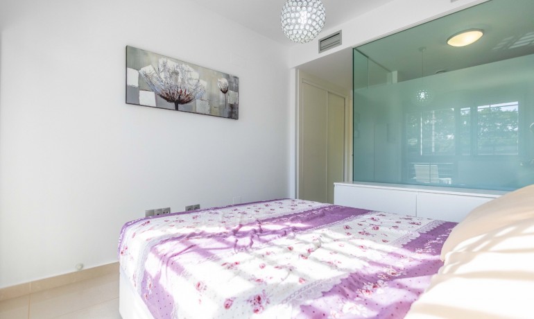 Herverkoop - Appartement / Flat -
Torrevieja* - Punta Prima