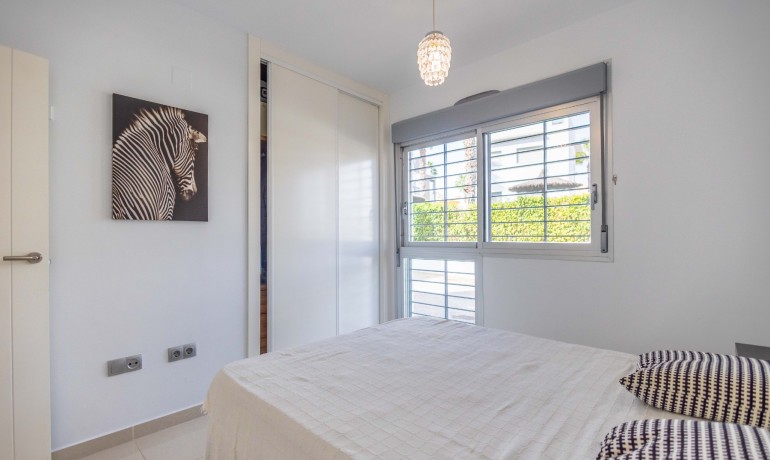 Herverkoop - Appartement / Flat -
Torrevieja* - Punta Prima