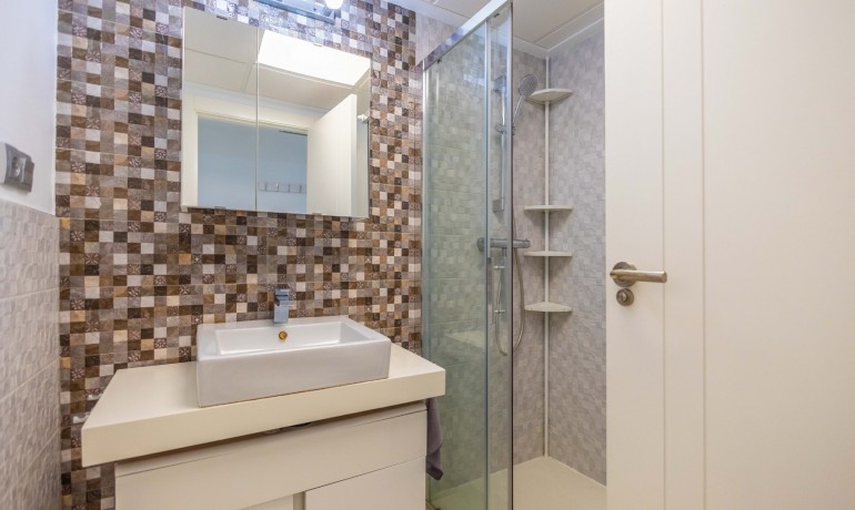 Herverkoop - Appartement / Flat -
Torrevieja* - Punta Prima