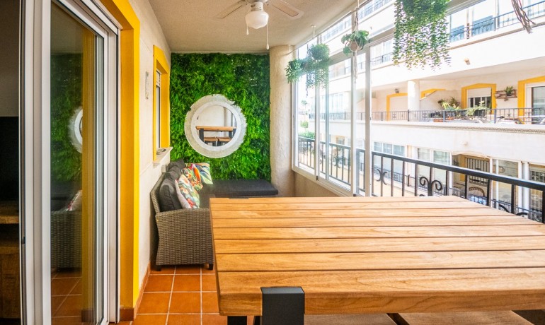 Herverkoop - Appartement / Flat -
Orihuela Costa* - Punta Prima