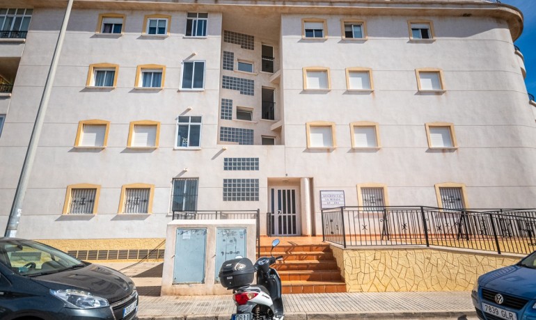 Herverkoop - Appartement / Flat -
Orihuela Costa* - Punta Prima