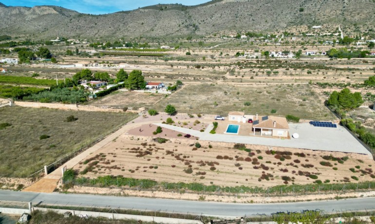 Herverkoop - Villa -
Hondón de las Nieves - Hondón de las Nieves*