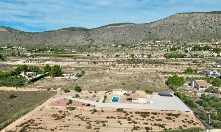 Herverkoop - Villa -
Hondón de las Nieves - Hondón de las Nieves*