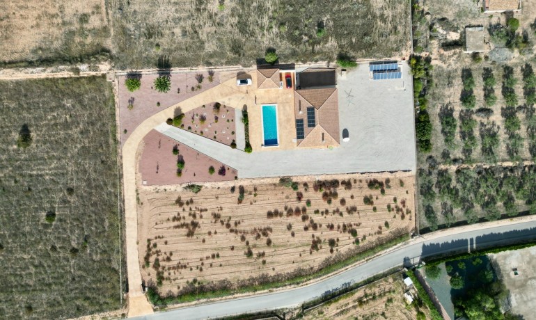 Herverkoop - Villa -
Hondón de las Nieves - Hondón de las Nieves*