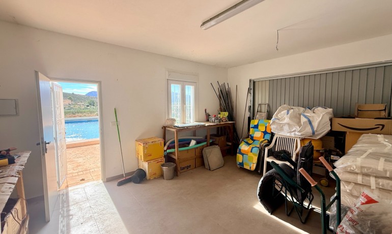 Herverkoop - Villa -
Hondón de las Nieves - Hondón de las Nieves*