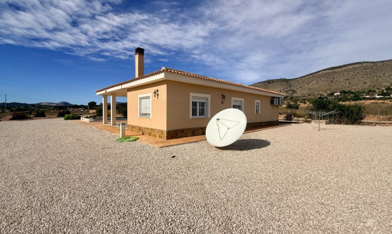 Herverkoop - Villa -
Hondón de las Nieves - Hondón de las Nieves*