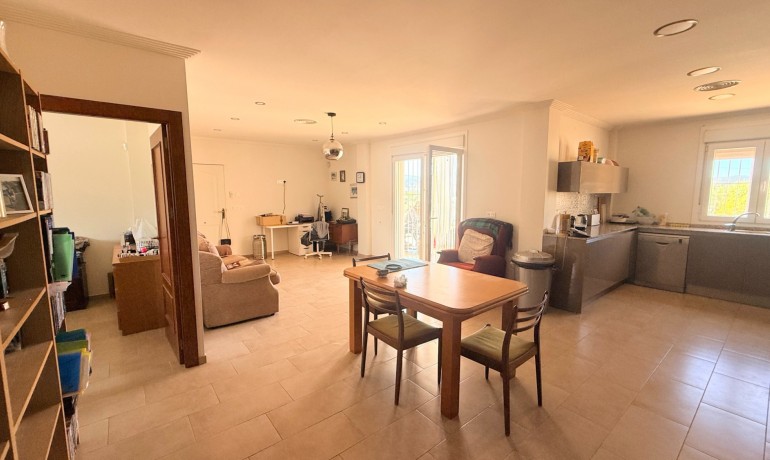 Herverkoop - Villa -
Hondón de las Nieves - Hondón de las Nieves*