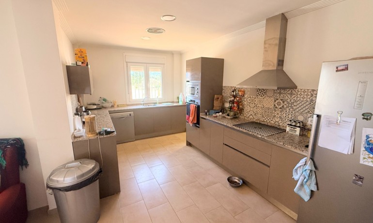 Herverkoop - Villa -
Hondón de las Nieves - Hondón de las Nieves*