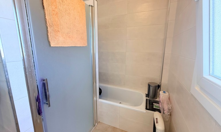 Herverkoop - Villa -
Hondón de las Nieves - Hondón de las Nieves*