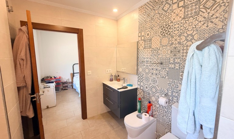 Herverkoop - Villa -
Hondón de las Nieves - Hondón de las Nieves*