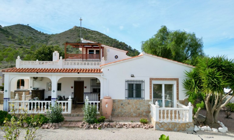 Revente - Villa -
Hondon de los frailes - Hondon de los Frailes*