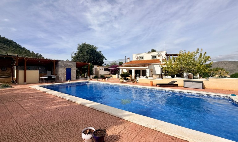 Revente - Villa -
Hondon de los frailes - Hondon de los Frailes*