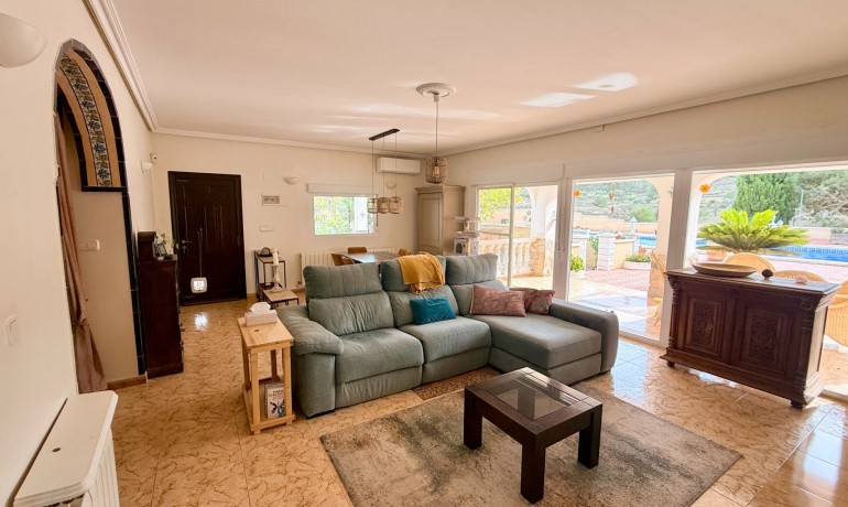 Revente - Villa -
Hondon de los frailes - Hondon de los Frailes*