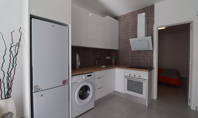 Herverkoop - Huis -
Torrevieja* - San Luis