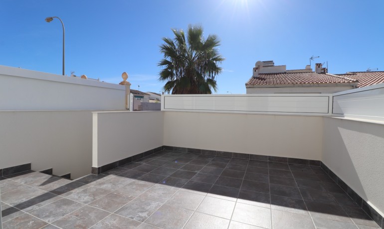 Herverkoop - Huis -
Torrevieja* - San Luis
