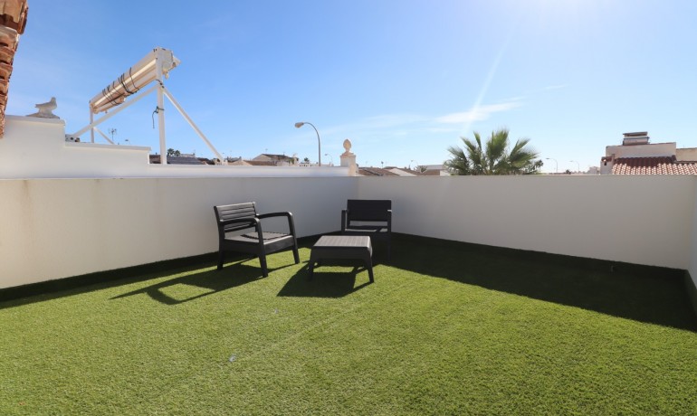 Herverkoop - Huis -
Torrevieja* - San Luis