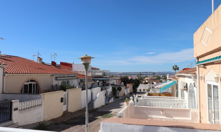 Herverkoop - Huis -
Torrevieja* - San Luis