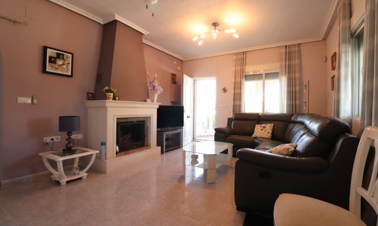 Herverkoop - Finca / Landgoed -
Catral* - Catral - Country