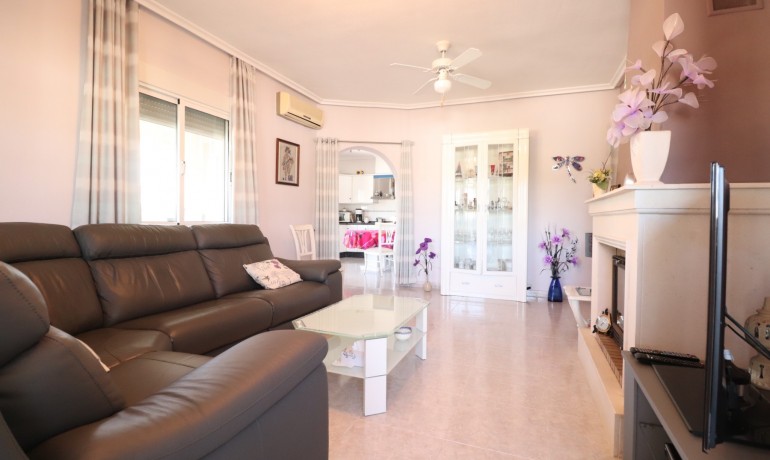 Herverkoop - Finca / Landgoed -
Catral* - Catral - Country