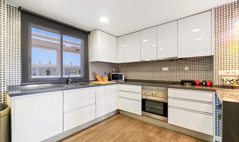 Herverkoop - Appartement / Flat -
Orihuela Costa* - Campoamor