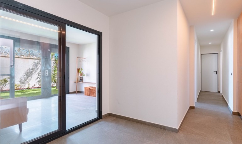 Sale - Villa -
San Miguel de Salinas*