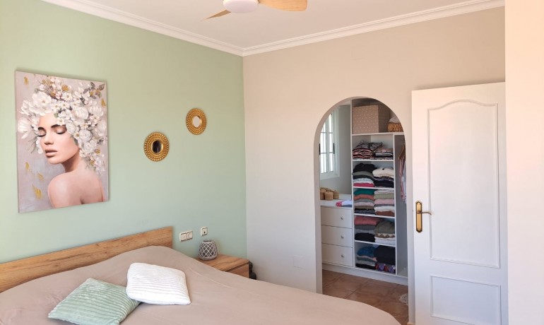 Herverkoop - Villa -
Benijofar* - Benijofar