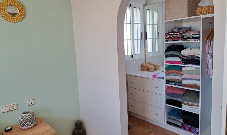 Herverkoop - Villa -
Benijofar* - Benijofar