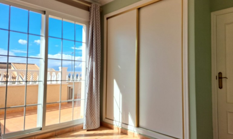 Herverkoop - Villa -
Benijofar* - Benijofar