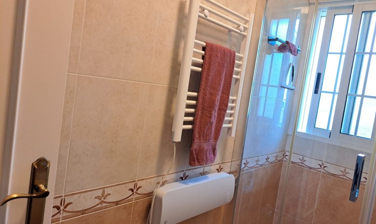 Herverkoop - Villa -
Benijofar* - Benijofar