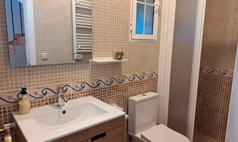 Herverkoop - Villa -
Benijofar* - Benijofar