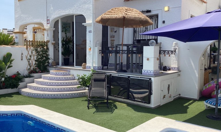 Herverkoop - Huis -
Orihuela Costa* - Los Altos*