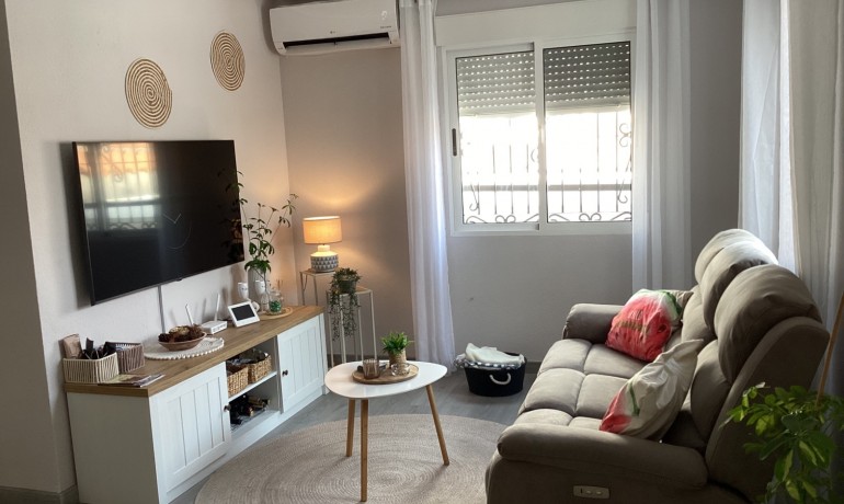 Herverkoop - Huis -
Orihuela Costa* - Los Altos*