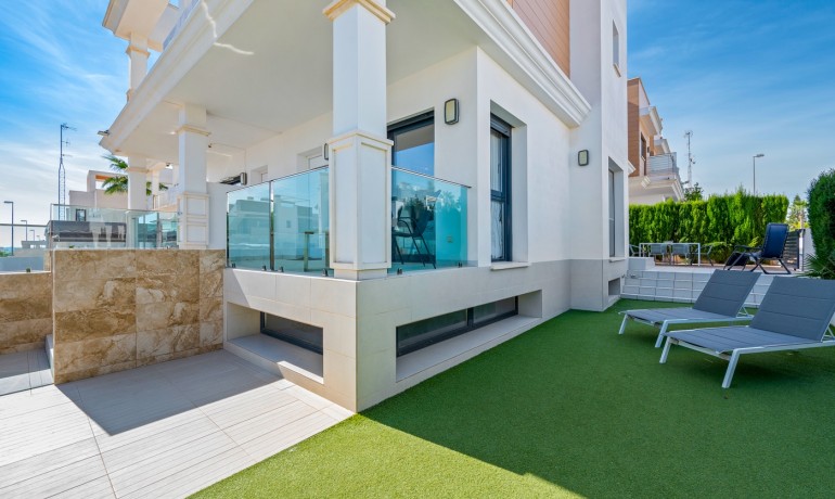 Herverkoop - Appartement / Flat -
Cuidad Quesada* - Rojales