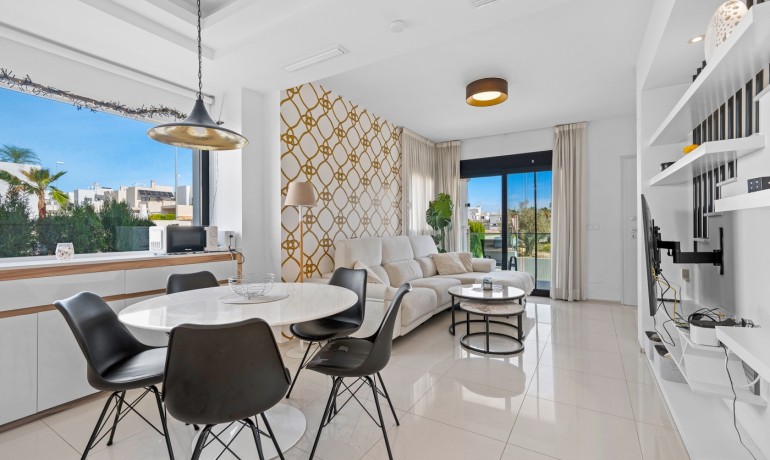 Herverkoop - Appartement / Flat -
Cuidad Quesada* - Rojales