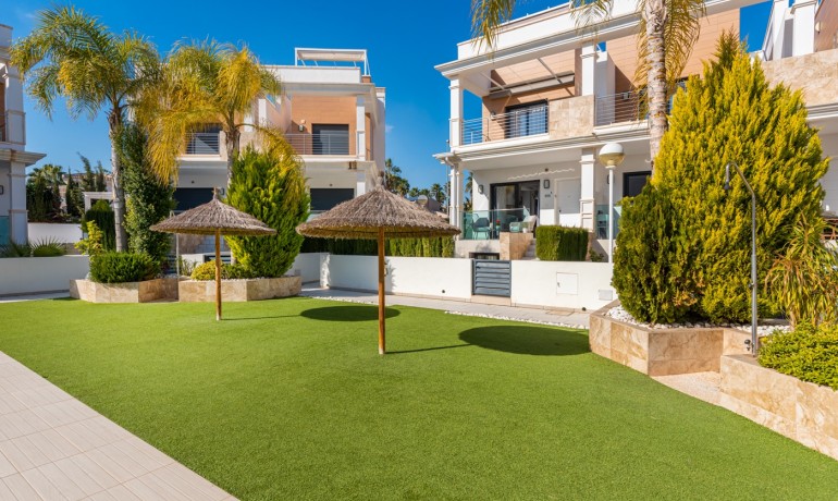 Herverkoop - Appartement / Flat -
Cuidad Quesada* - Rojales