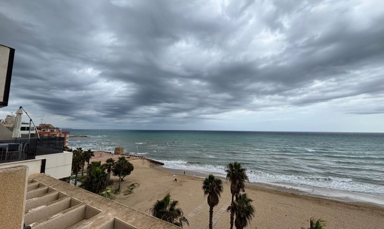 Herverkoop - Appartement / Flat -
La Mata - Playa la Mata