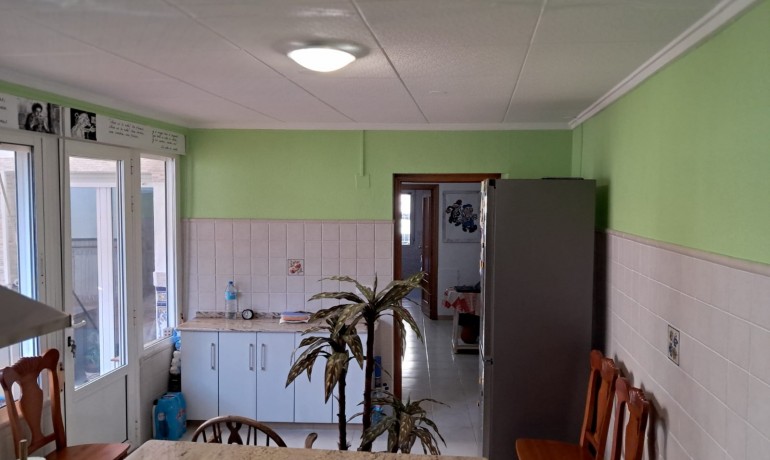 Revente - Appartement / Flat -
Jacarilla