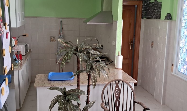 Revente - Appartement / Flat -
Jacarilla