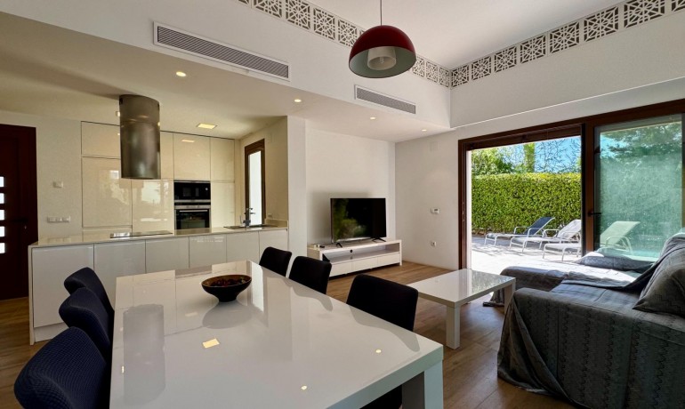 Herverkoop - Villa -
Orihuela* - Las Colinas Golf