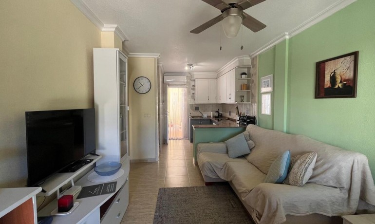 Herverkoop - Huis -
Algorfa* - Algorfa