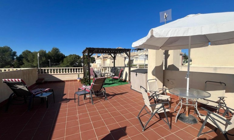 Herverkoop - Huis -
Algorfa* - Algorfa