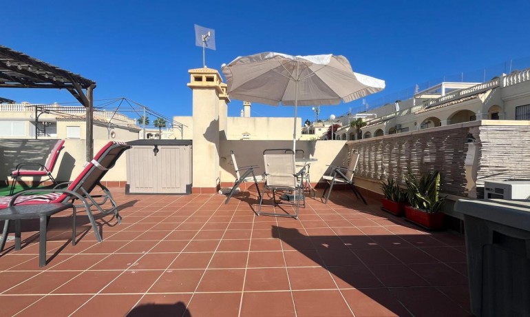 Herverkoop - Huis -
Algorfa* - Algorfa