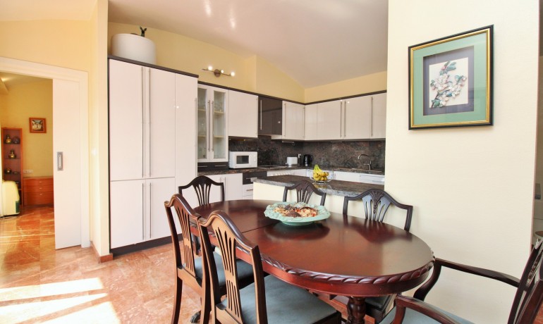 Sale - Apartment / Flat -
Las Ramblas